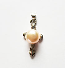 将图片加载到图库查看器,HAPPY000067 PP   9mm Freshwater Pearl Pendant (White and pink colors)