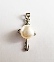 将图片加载到图库查看器,HAPPY000067 PP   9mm Freshwater Pearl Pendant (White and pink colors)
