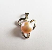 将图片加载到图库查看器,HAPPY000068 PP   9mm Freshwater Pearl Pendant (Pink and purple colors)