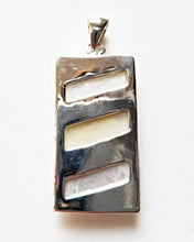 将图片加载到图库查看器,HAPPY000052 SP   3.5X2cm Oyster Shell Pendant (Light black and white colors)