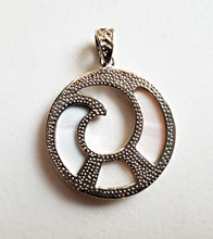 将图片加载到图库查看器,HAPPY000056 SP   3.5cm Abalone shell and Mixed Pearl Oyster Shell Pendant