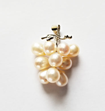 HAPPY000063 PP   4-5mm Multiple Freshwater Pearls Pendant (Pink and white colors)