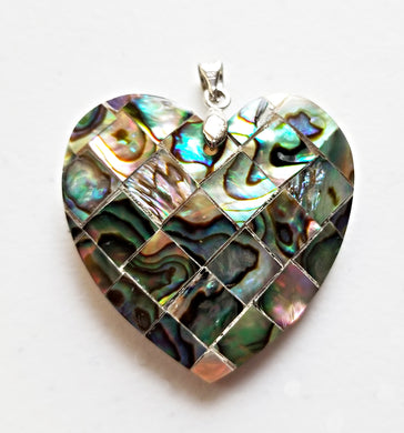 HAPPY000050 SP - H   3.5X3.5cm Heart Shape Shell Pendants