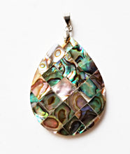 将图片加载到图库查看器，HAPPY000050 SP - D   4X3.5cm Drop Shape Abalone Shell Pendant