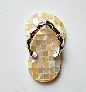 HAPPY000055 SP - PYS5.3   5.3X3.2cm Yellow Pearl Oyster Shell Pendant