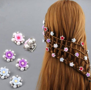 HAPPY00000 15 SC - F   1.7cm Flower Small Clip (Blue, pink, and white colors) (1X6) per bag