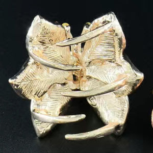 HAPPY000008 HC - B   Midium Butterfly Hair claw  3.7 X 3.7 CM